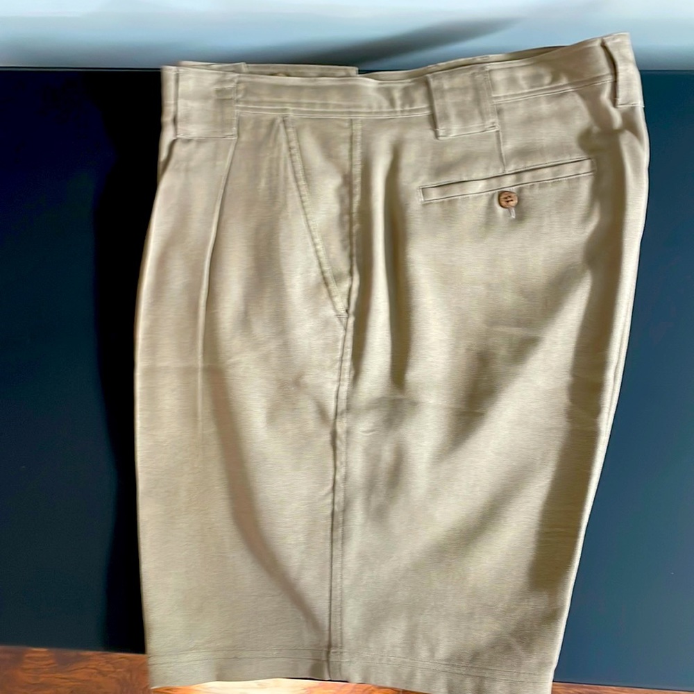 Tommy Bahama Mens Silk Shorts